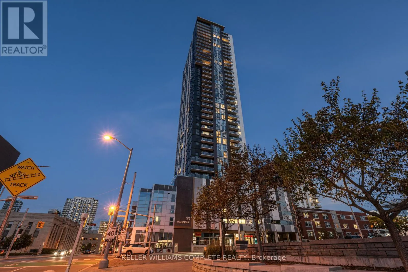 307 - 60 FREDERICK STREET