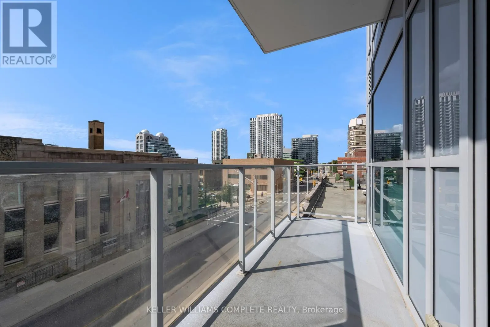 307 - 60 FREDERICK STREET