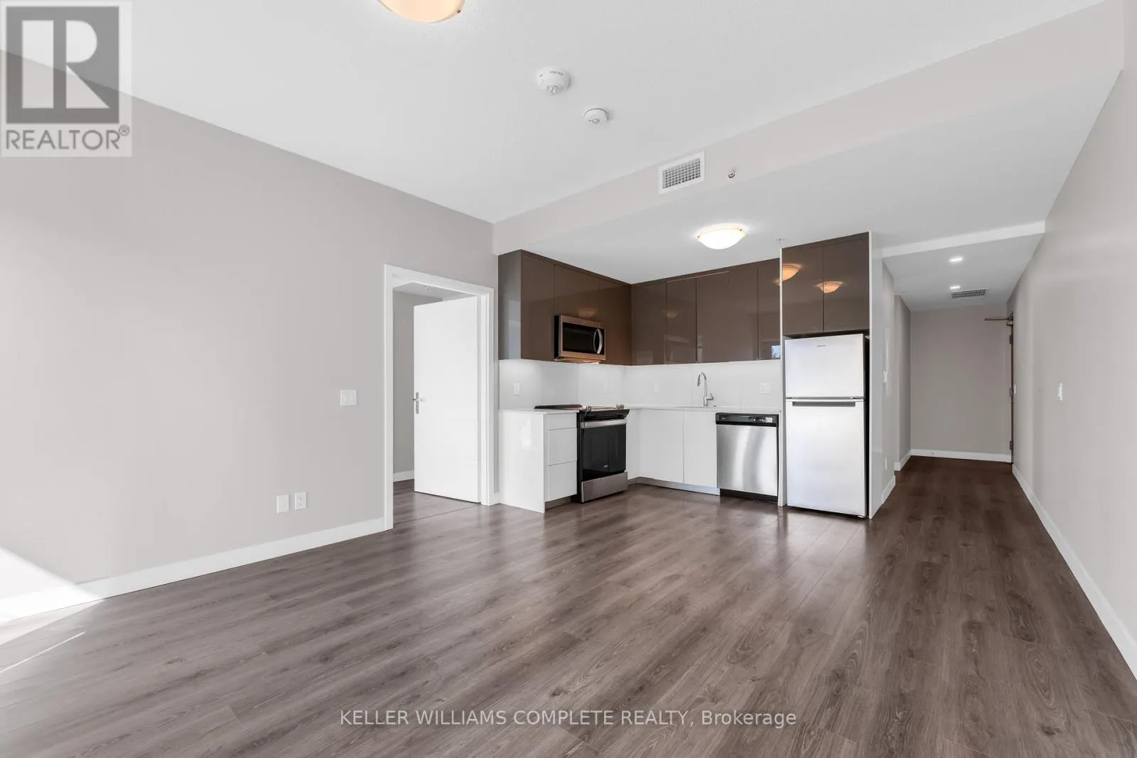 307 - 60 FREDERICK STREET