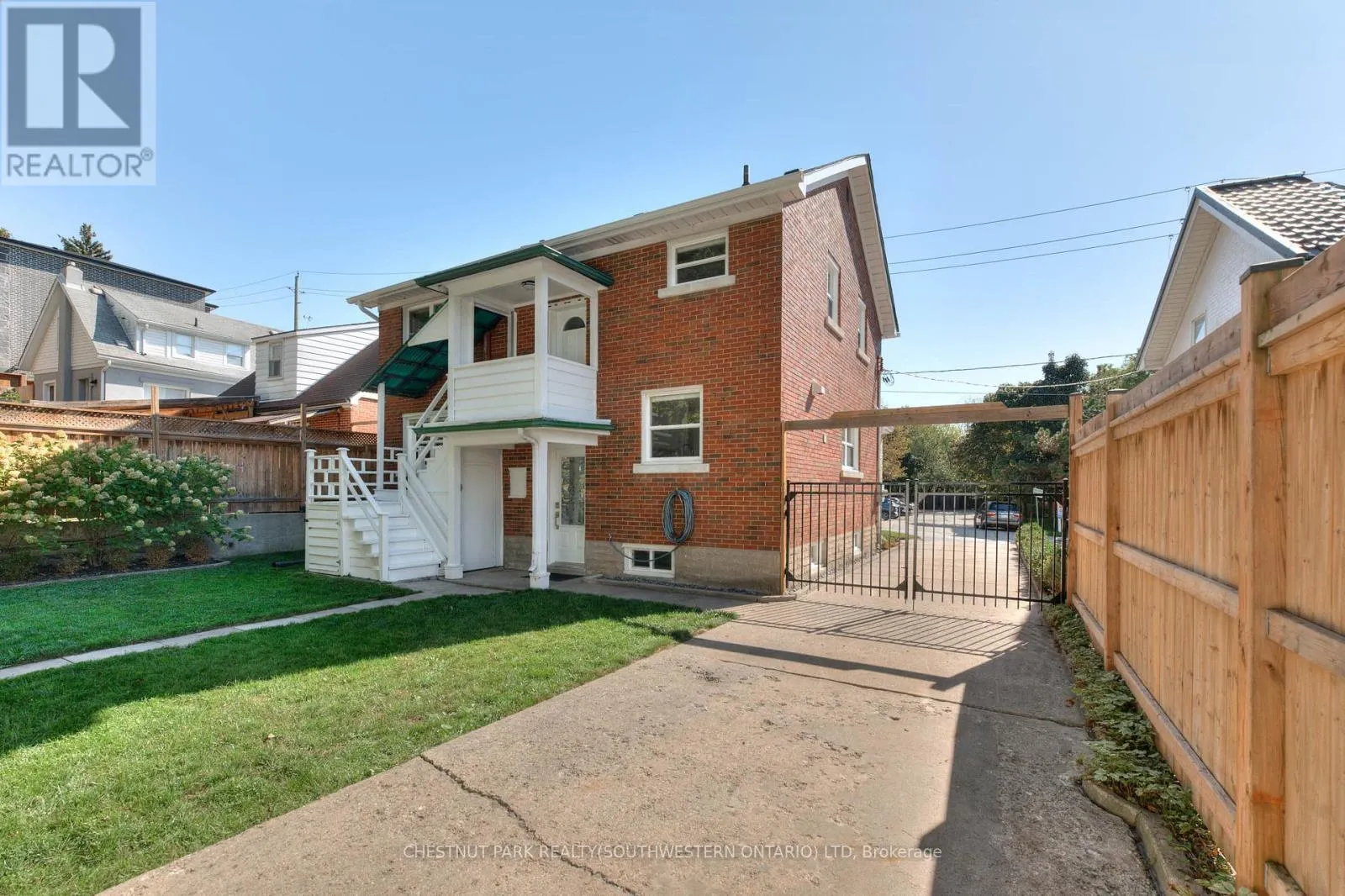 112 CEDAR STREET S