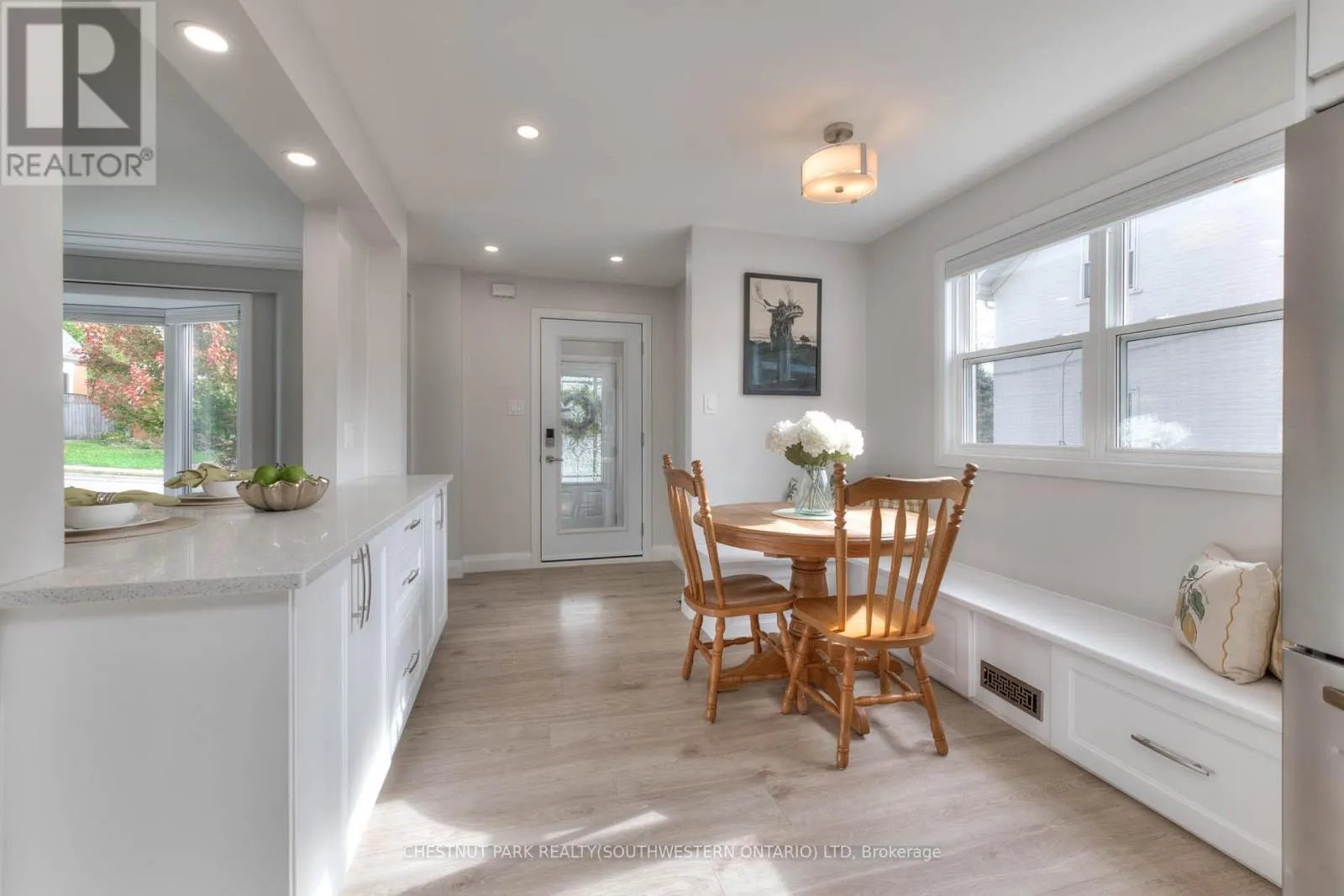 112 CEDAR STREET S