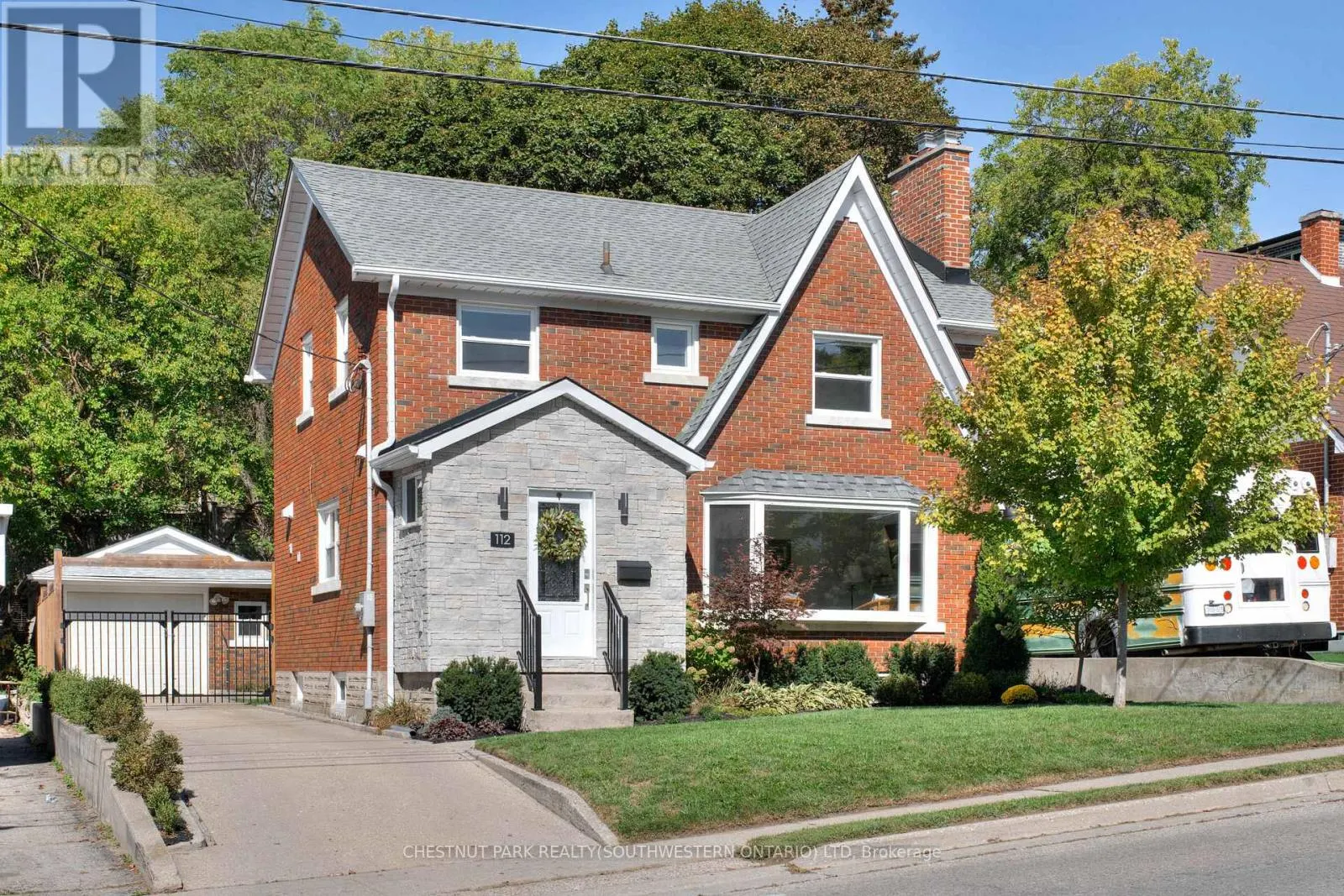 112 CEDAR STREET S