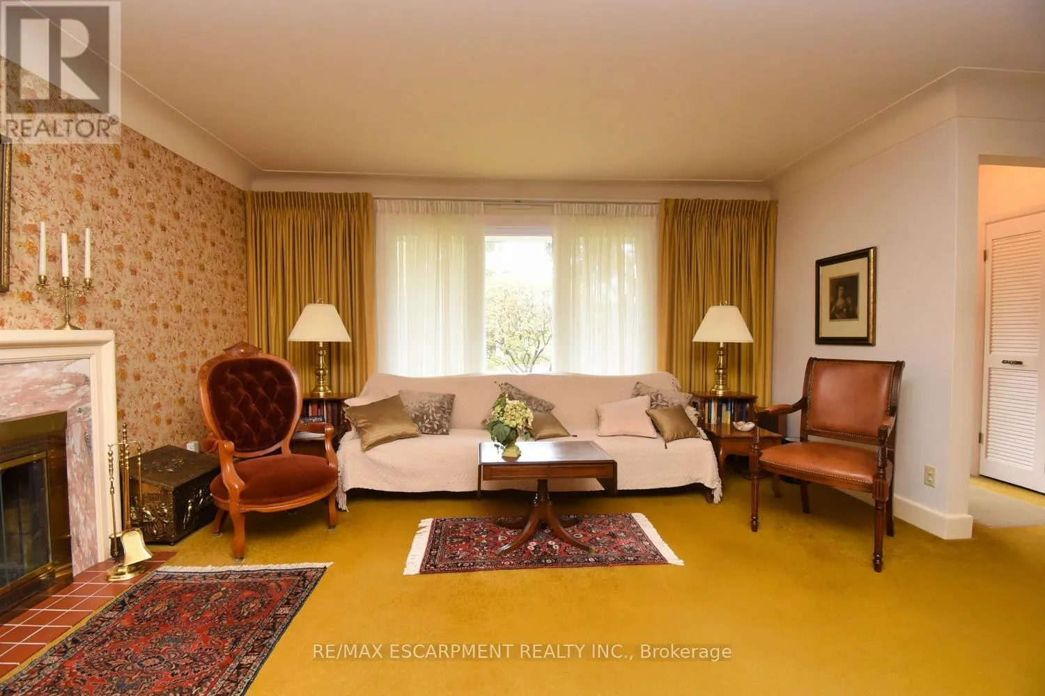 32 GRANT BOULEVARD