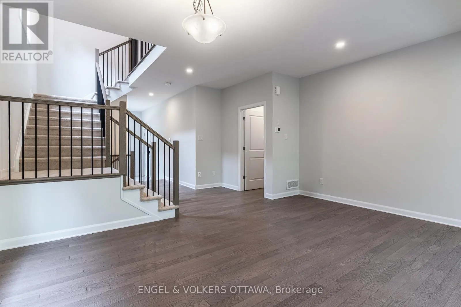 333 ELSIE MACGILL WALK