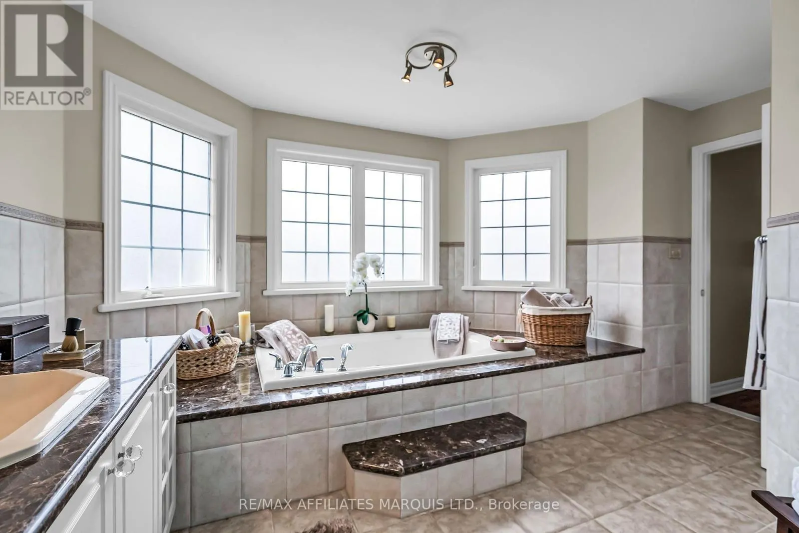 16935 BEAVER DAM DRIVE