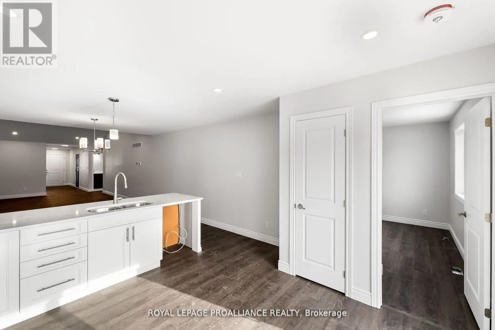 BLK13-2 HOMEWOOD AVENUE