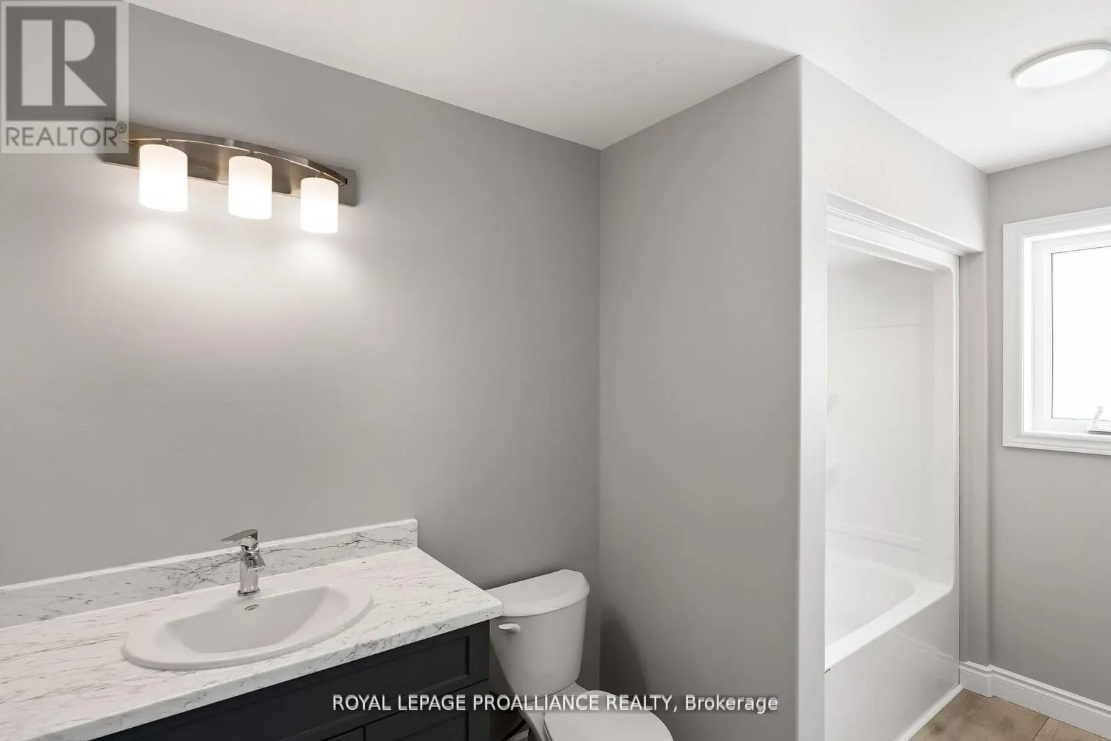 BLK13-2 HOMEWOOD AVENUE