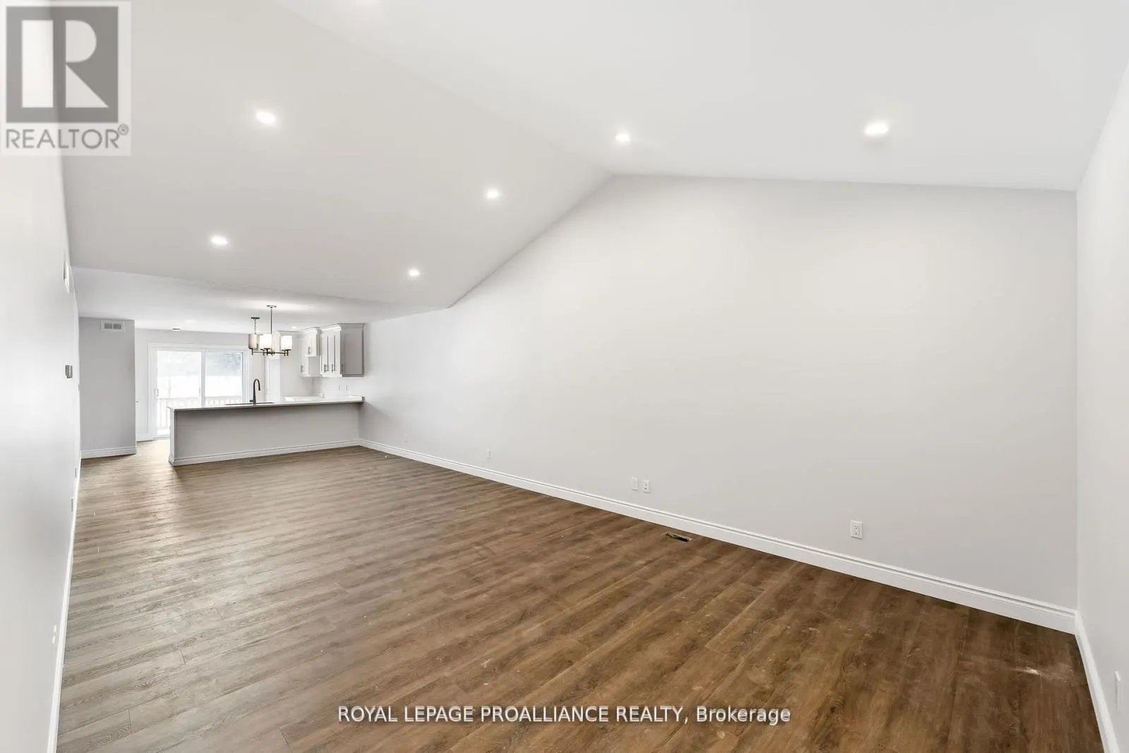 BLK13-2 HOMEWOOD AVENUE