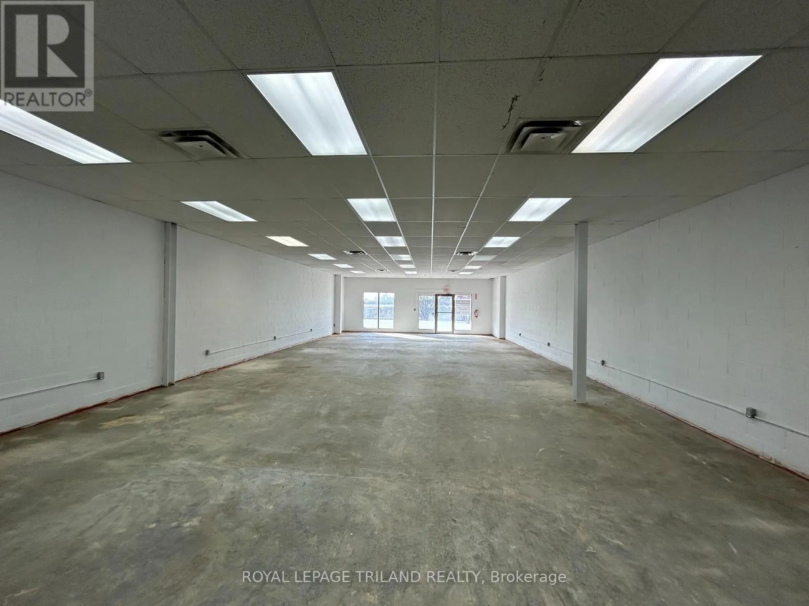 30 - 1398 WELLINGTON ROAD, #30
