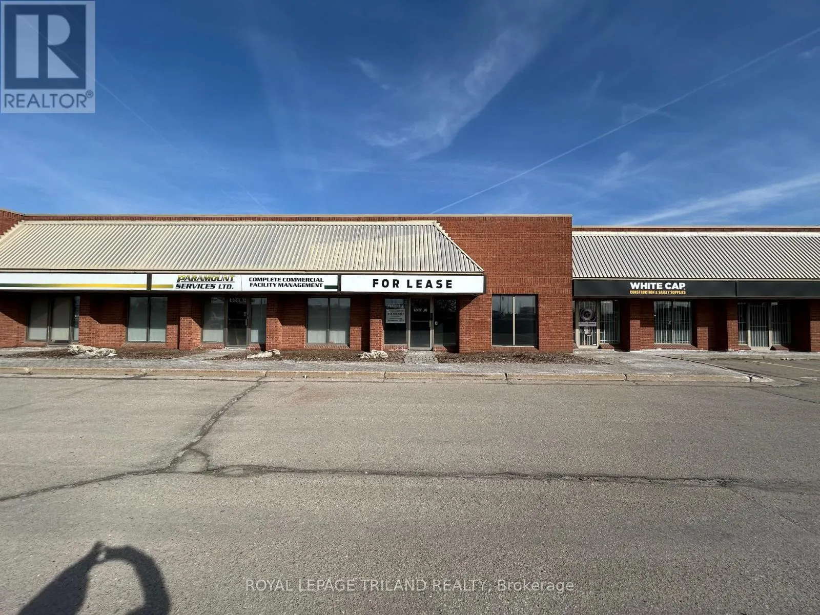 30 - 1398 WELLINGTON ROAD, #30