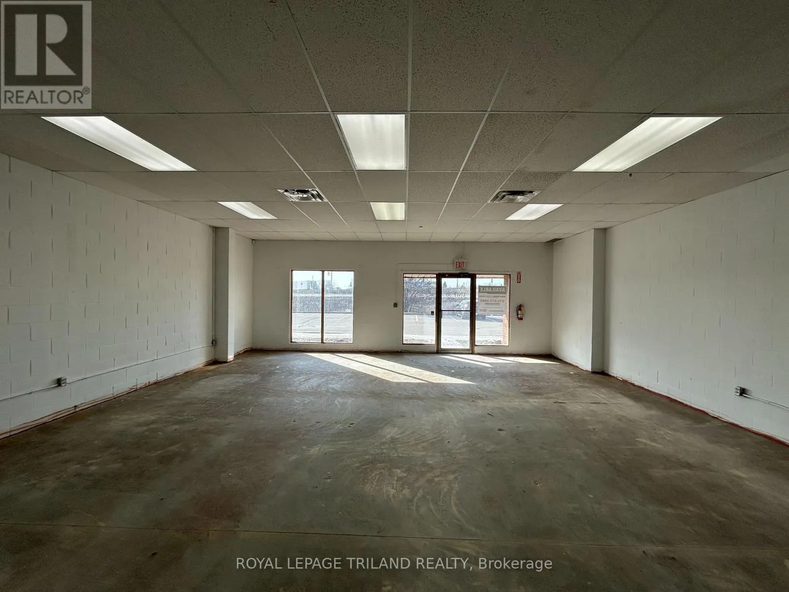 30 - 1398 WELLINGTON ROAD, #30
