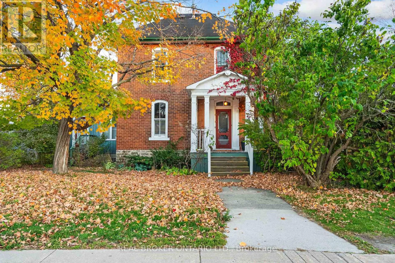74 LAKE AVENUE W