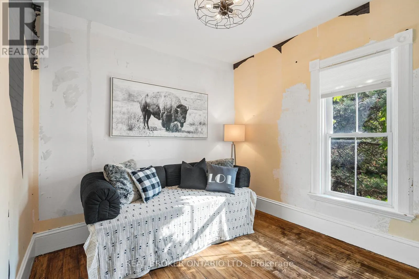 74 LAKE AVENUE W