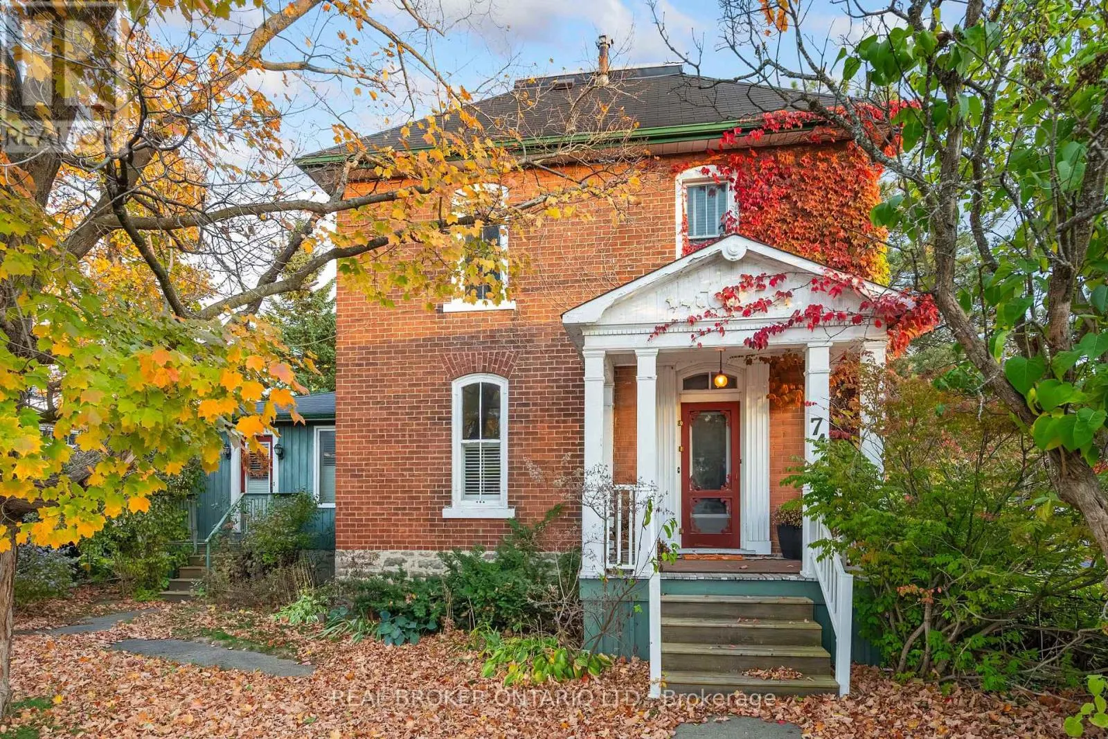 74 LAKE AVENUE W