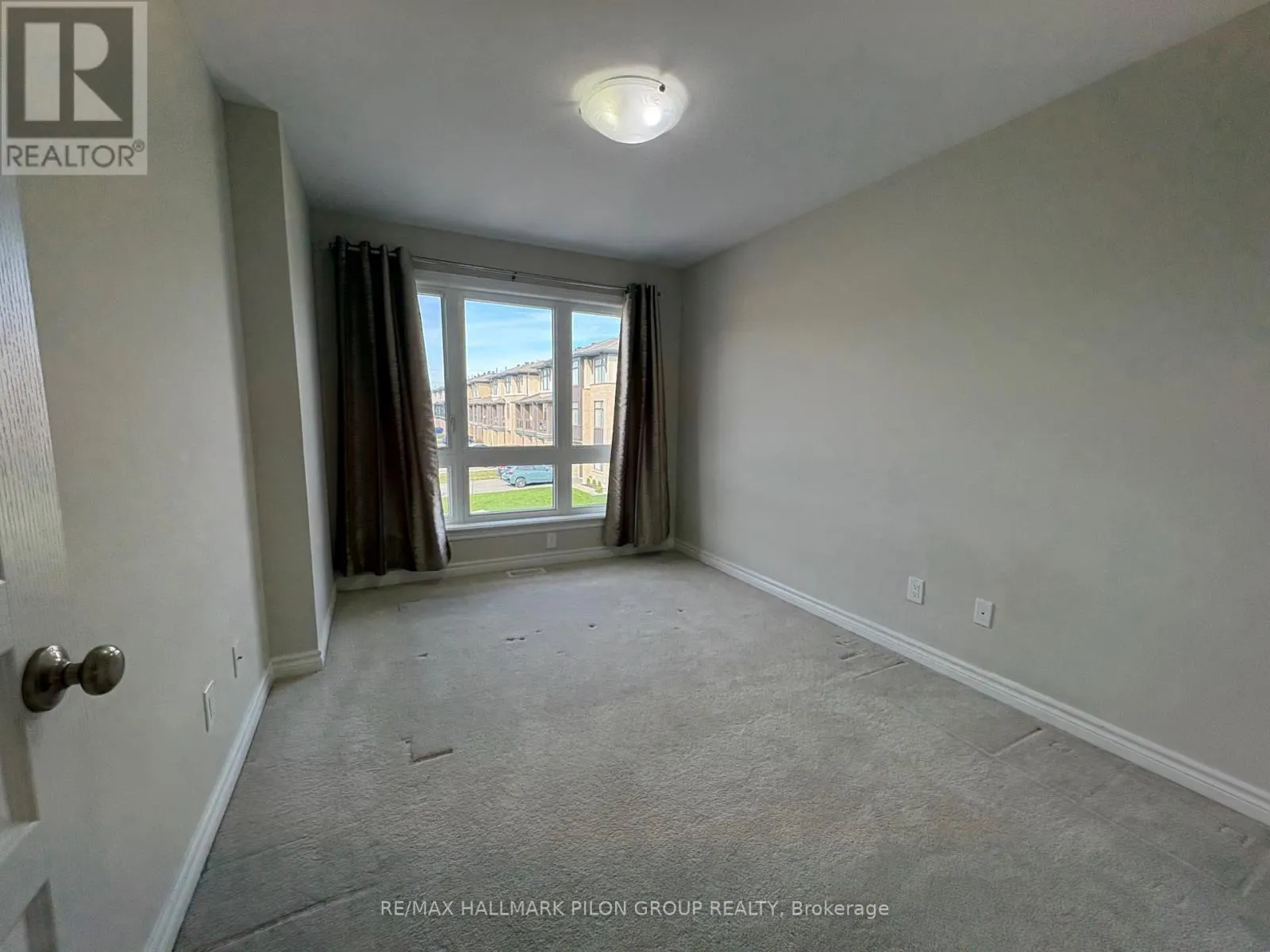 324 RAINROCK CRESCENT