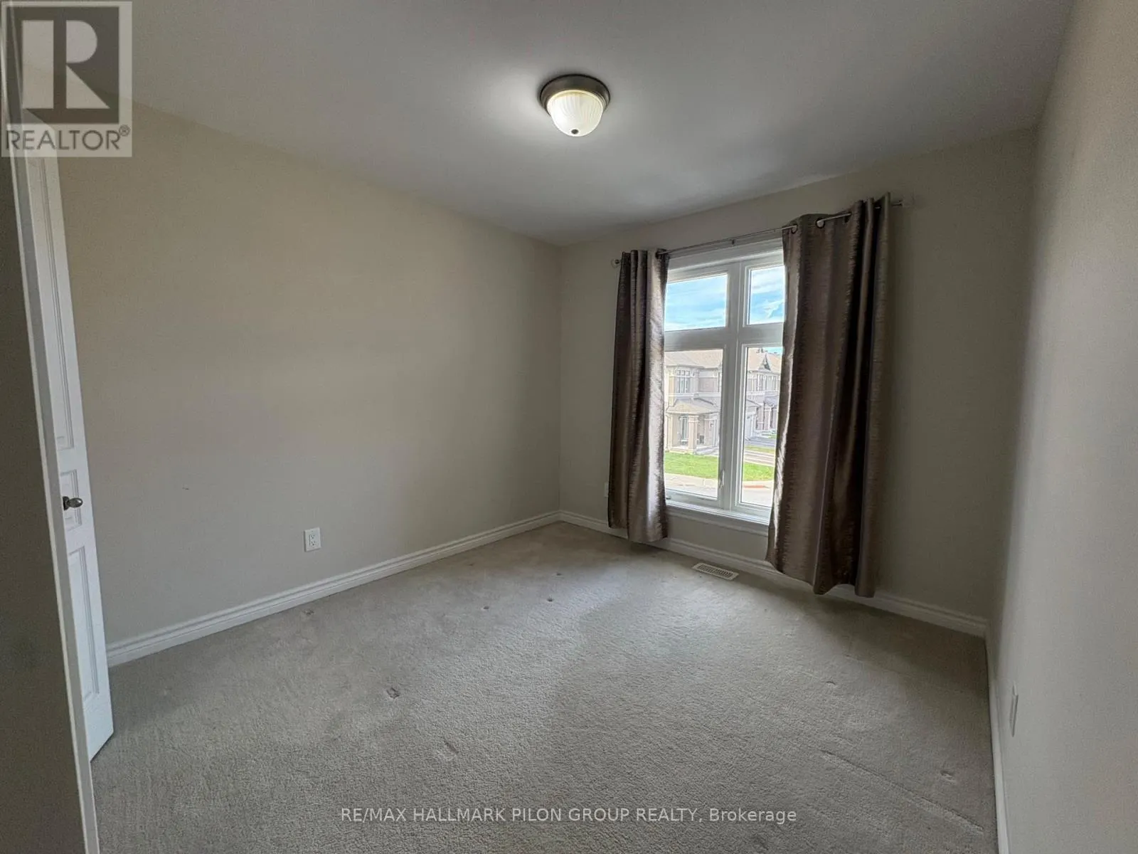 324 RAINROCK CRESCENT
