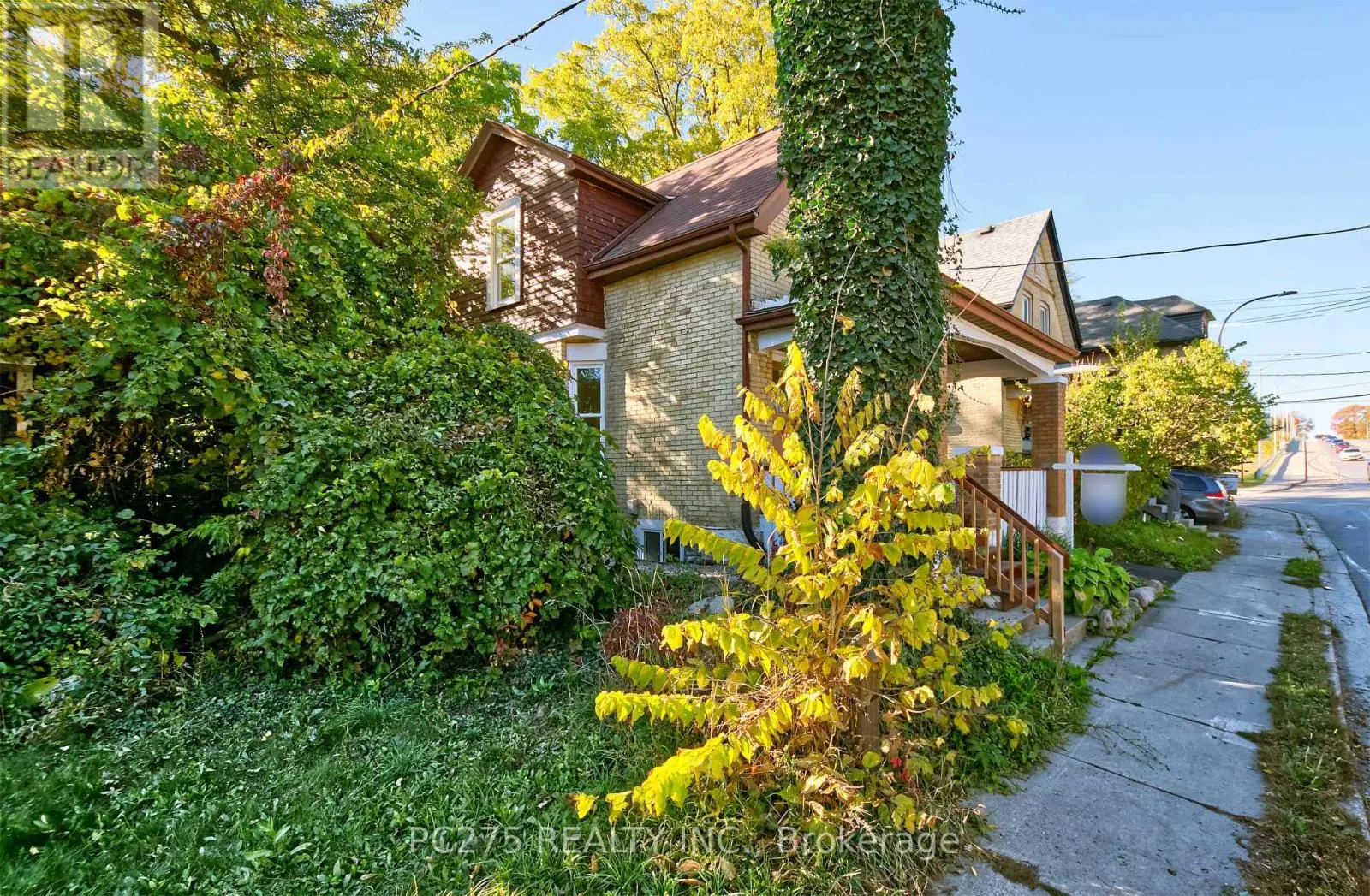 549 QUEBEC STREET