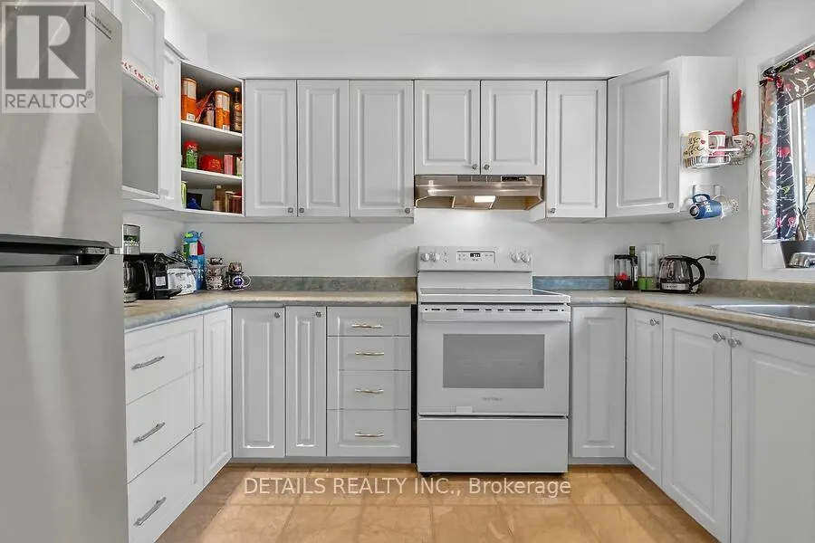 128 - 3112 OLYMPIC WAY