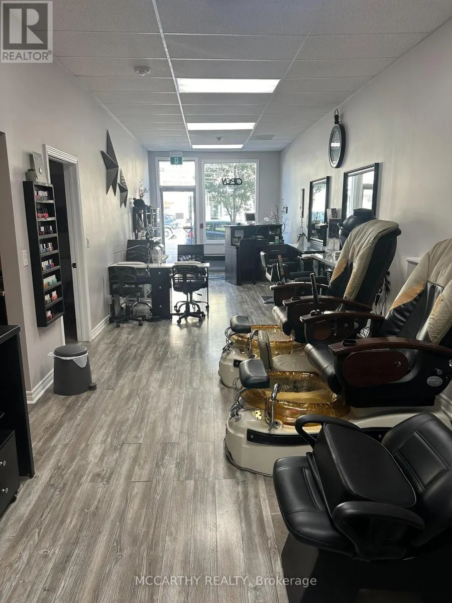 103 - 155 MAIN STREET W