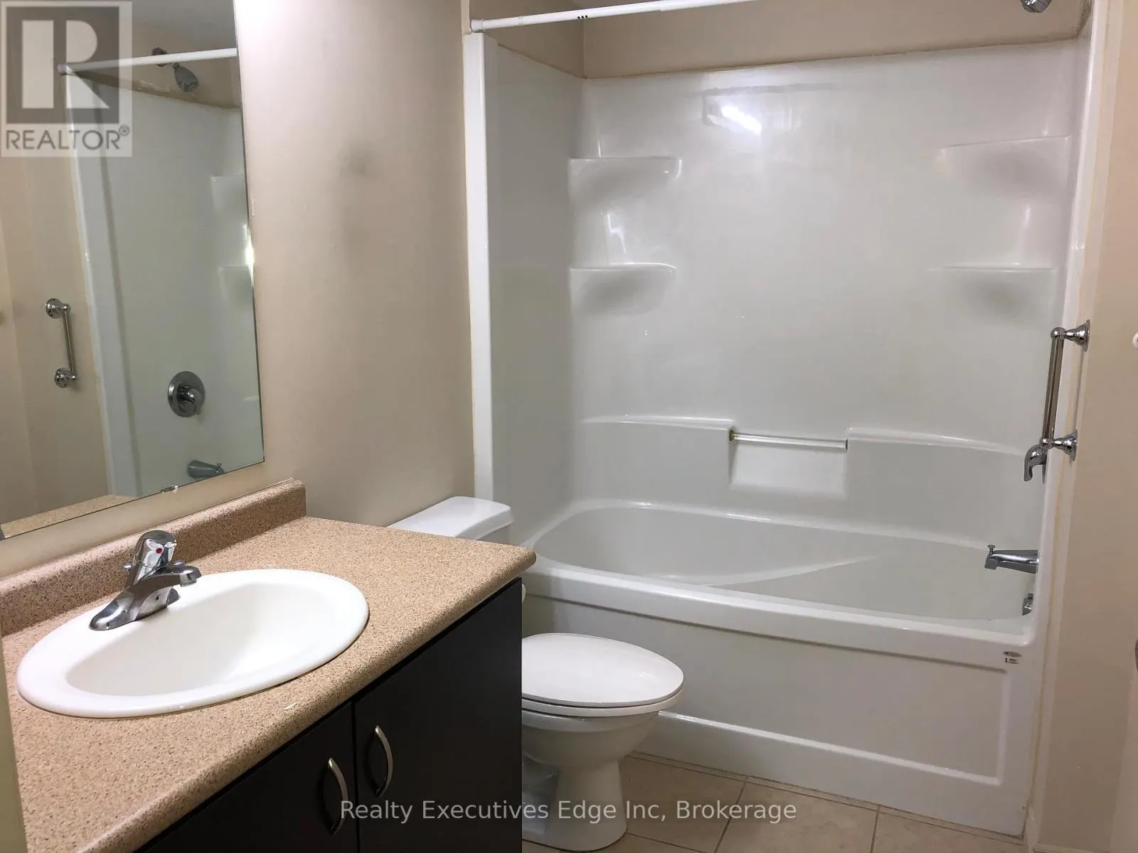 212 - 39 GOODWIN DRIVE, #212