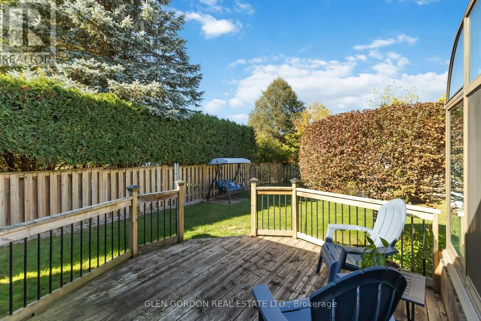 71 PARKVIEW CRESCENT