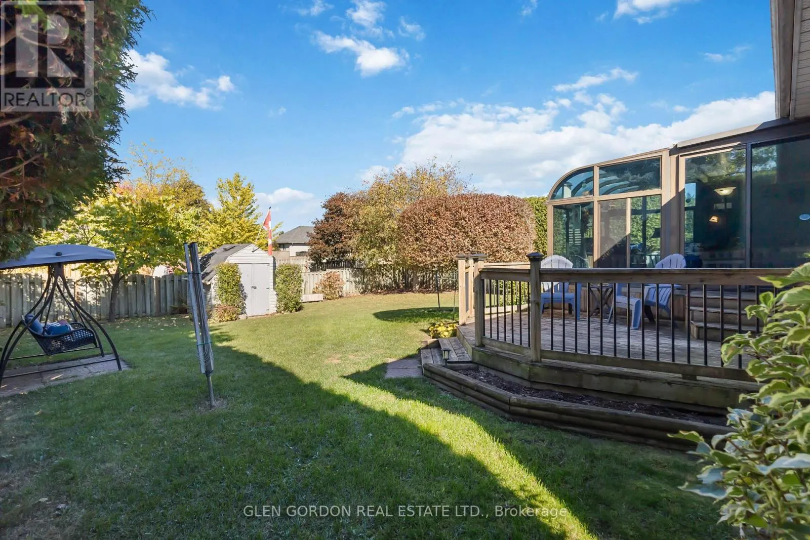 71 PARKVIEW CRESCENT