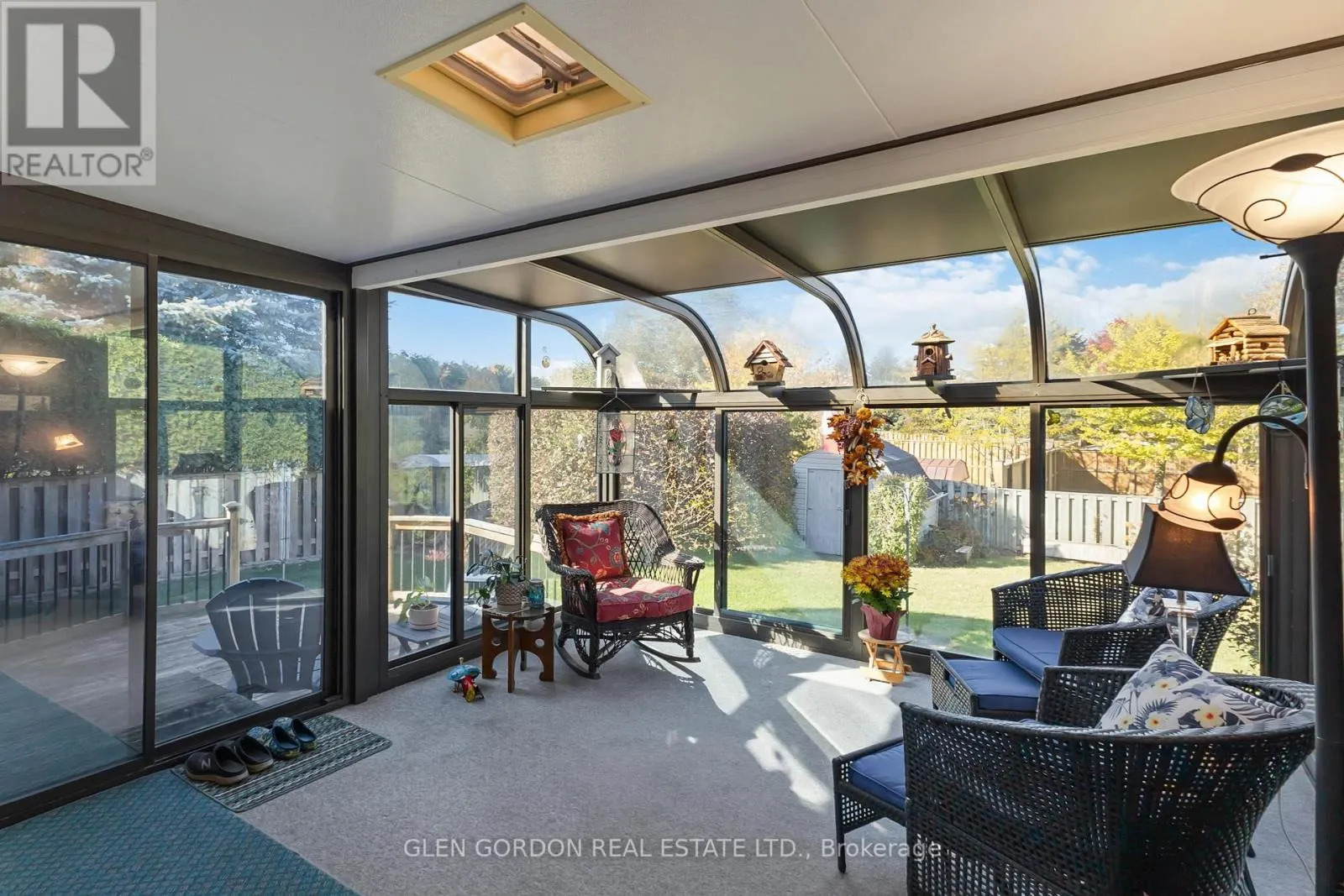 71 PARKVIEW CRESCENT