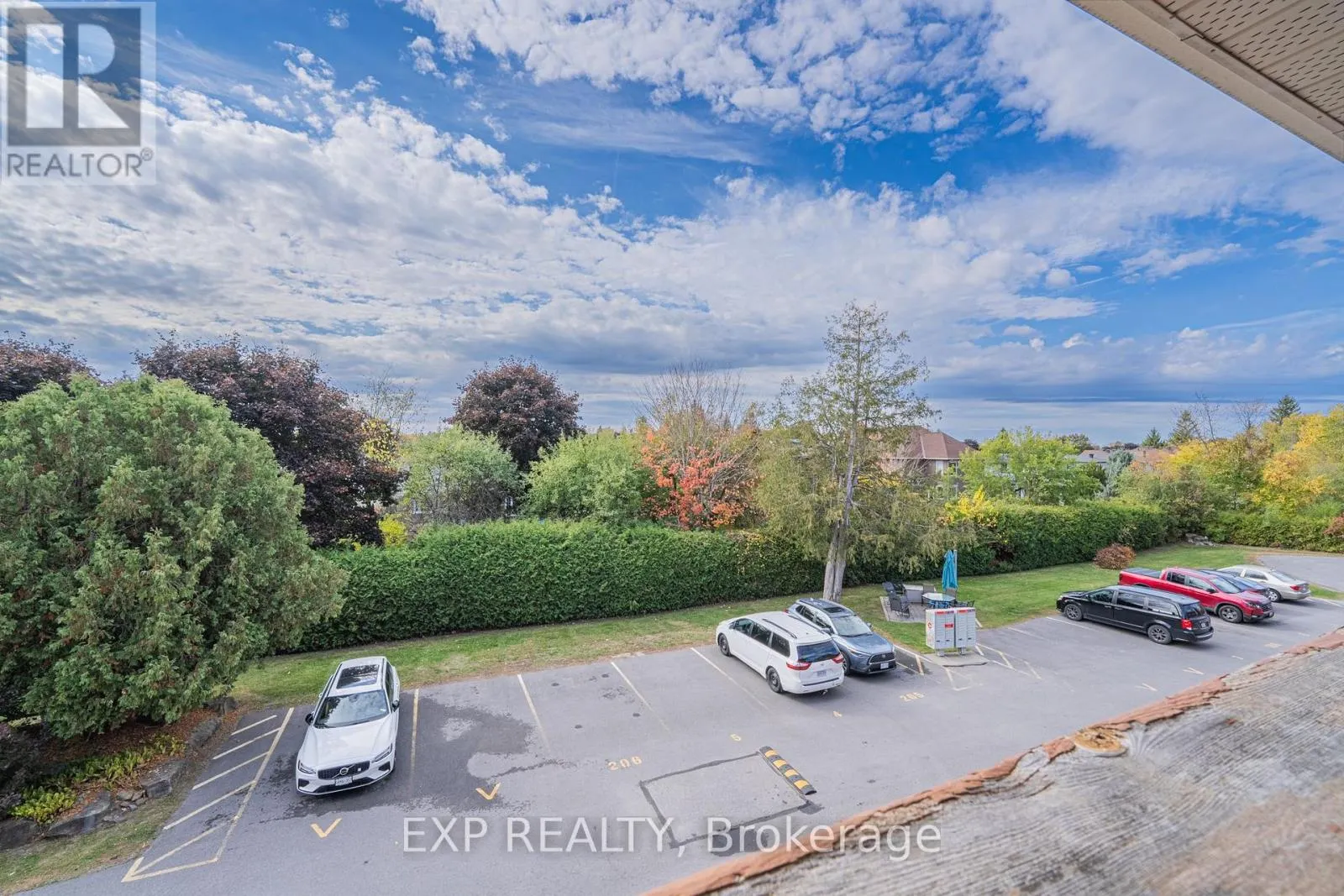 208 STRATAS COURT