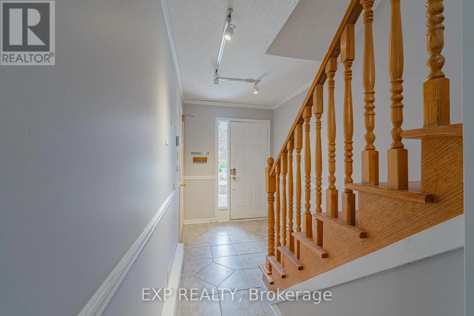 208 STRATAS COURT