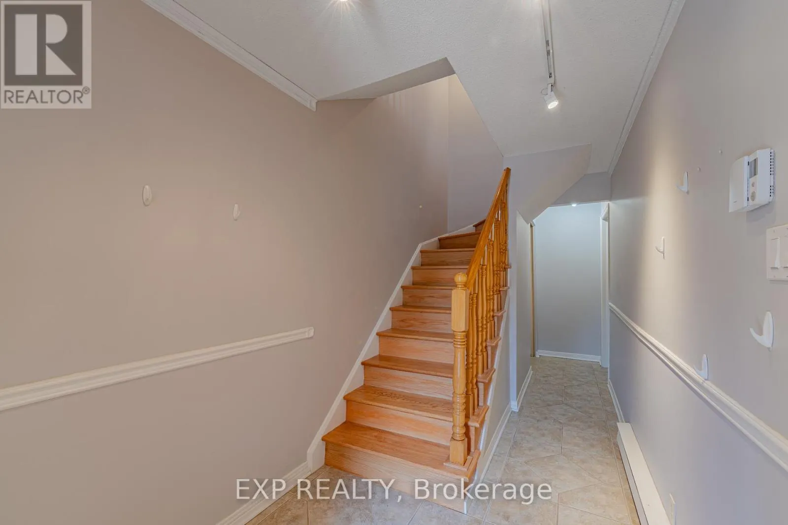 208 STRATAS COURT