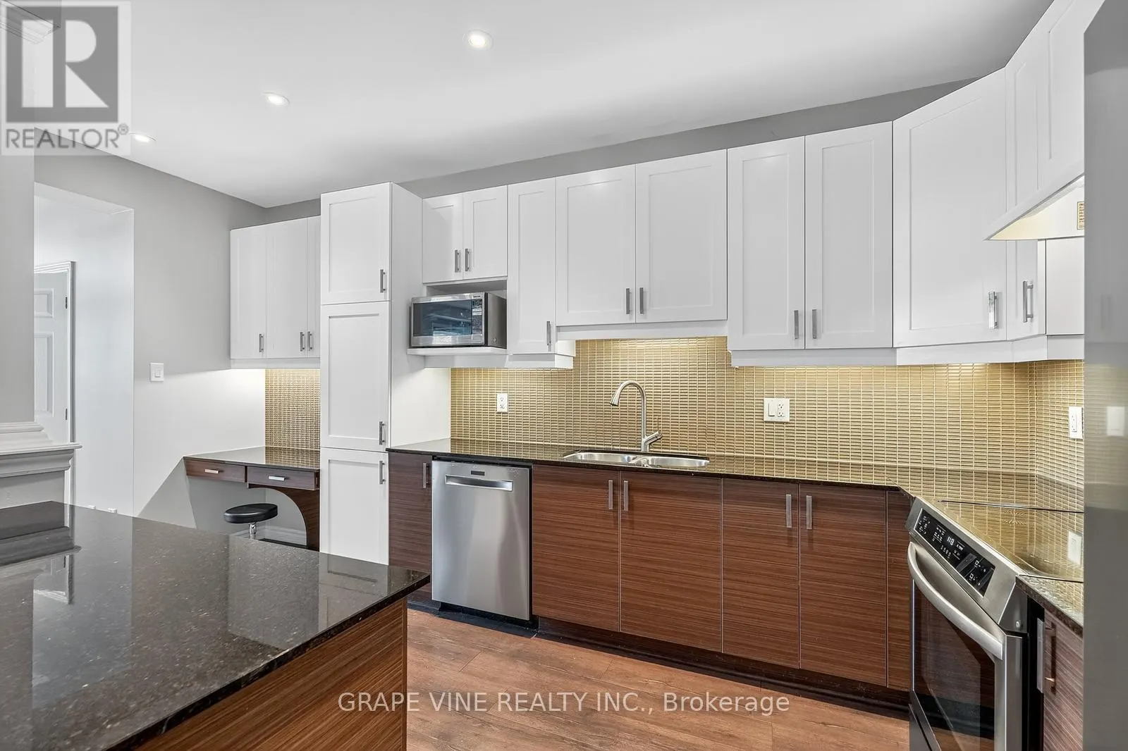 72 REMORA WAY