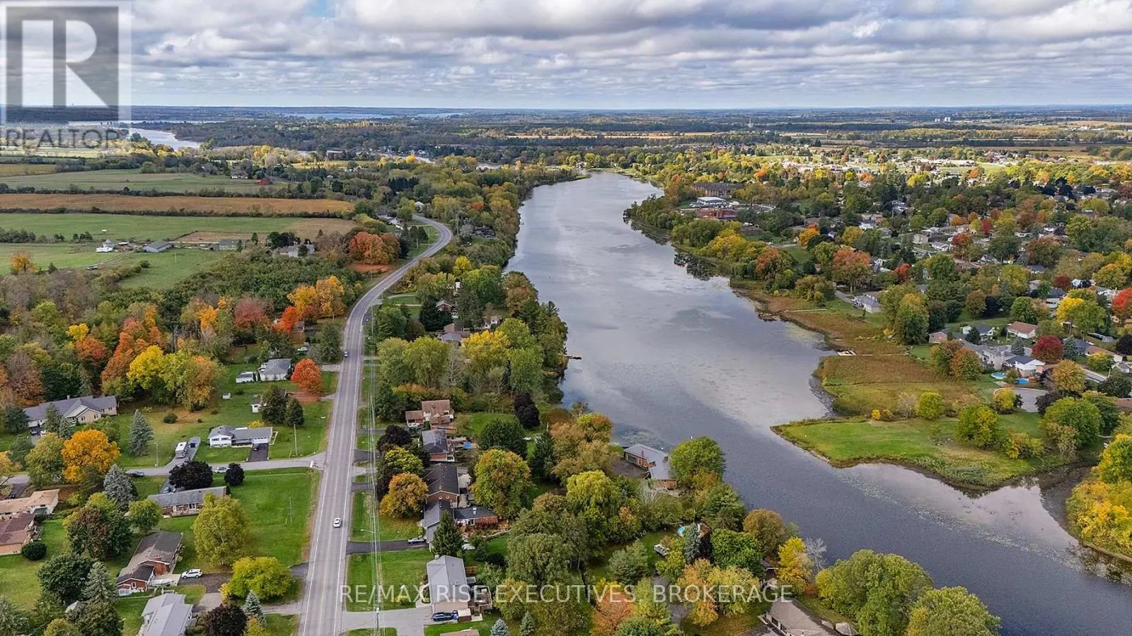 71 RIVER ROAD W