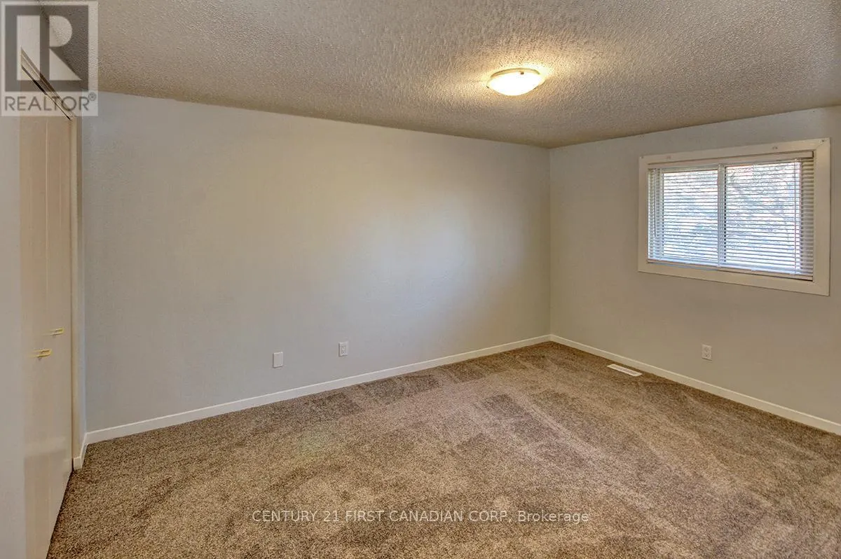 12 - 75 ANSONDALE ROAD, #12