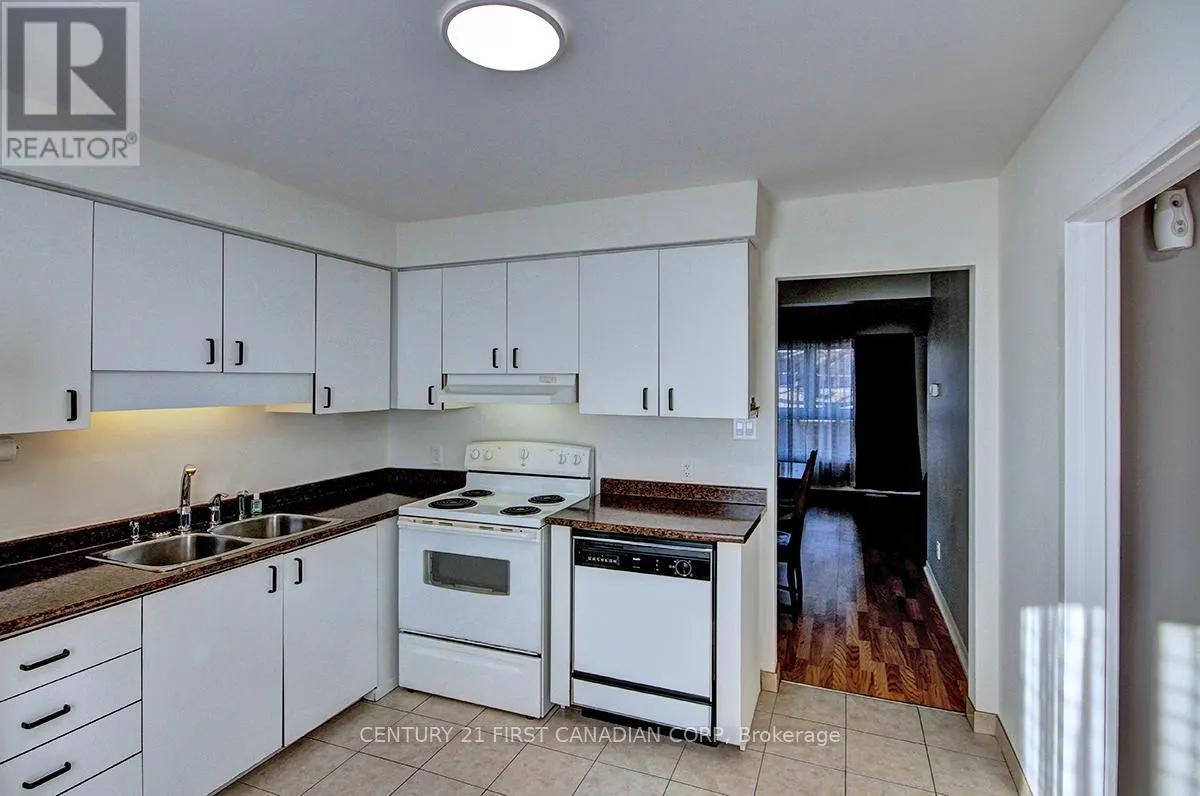 12 - 75 ANSONDALE ROAD, #12