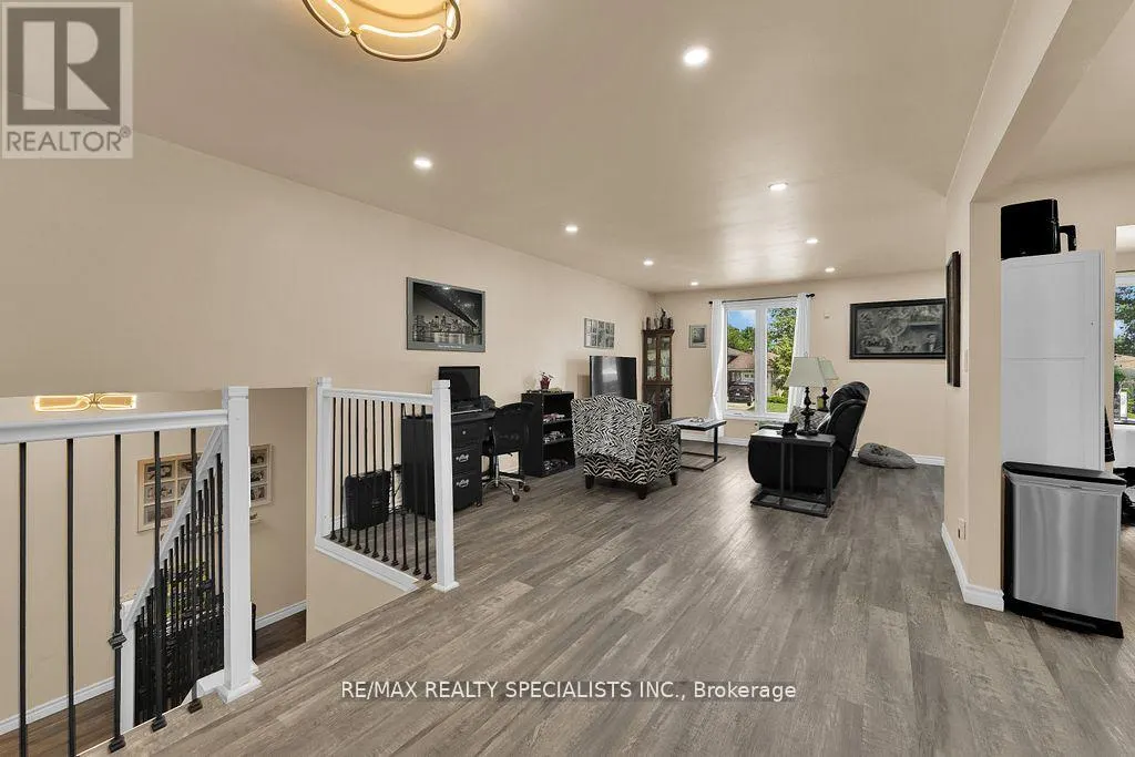 3195 CONSERVATION DRIVE W