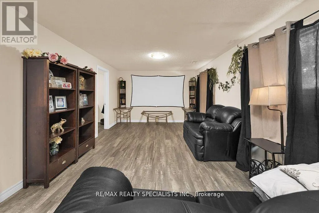 3195 CONSERVATION DRIVE W