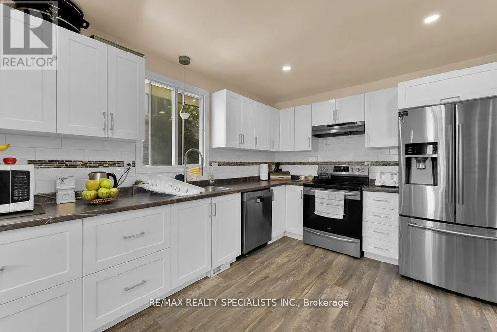 3195 CONSERVATION DRIVE W