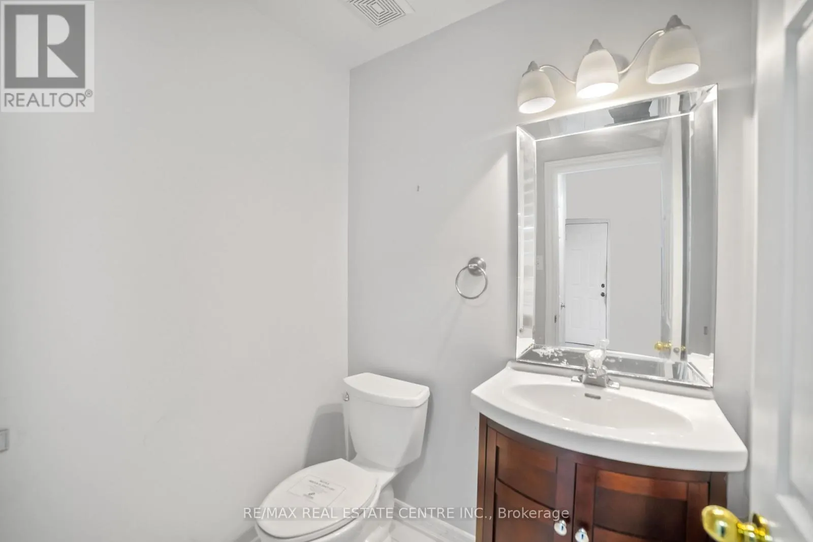 170 SOUTHBROOK DRIVE W