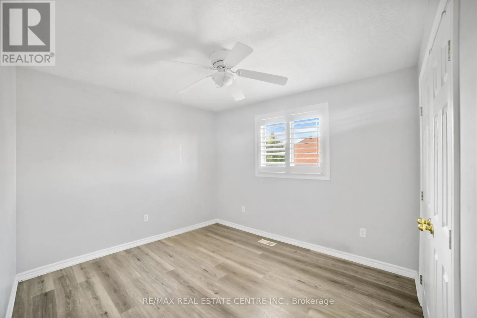 170 SOUTHBROOK DRIVE W