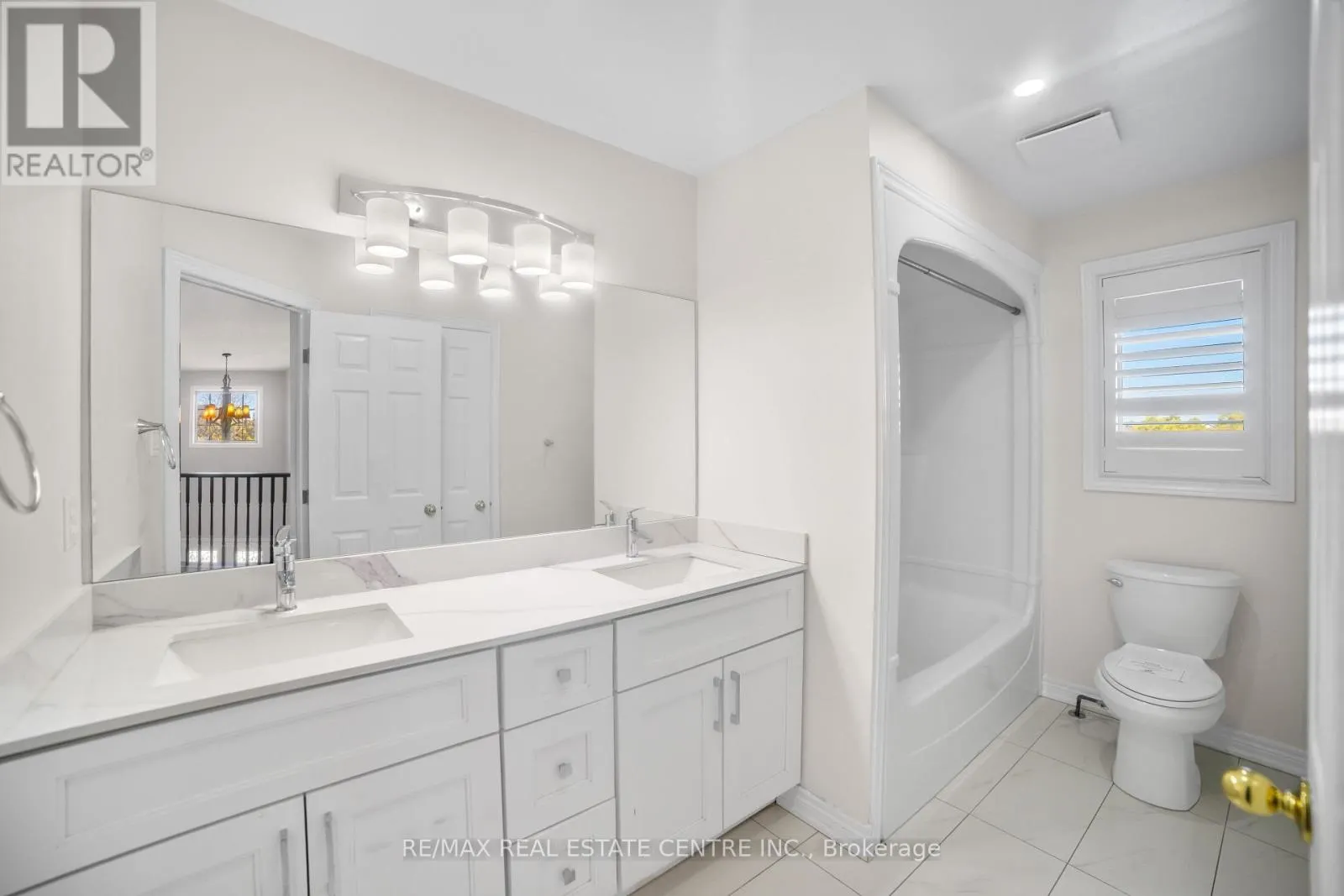 170 SOUTHBROOK DRIVE W