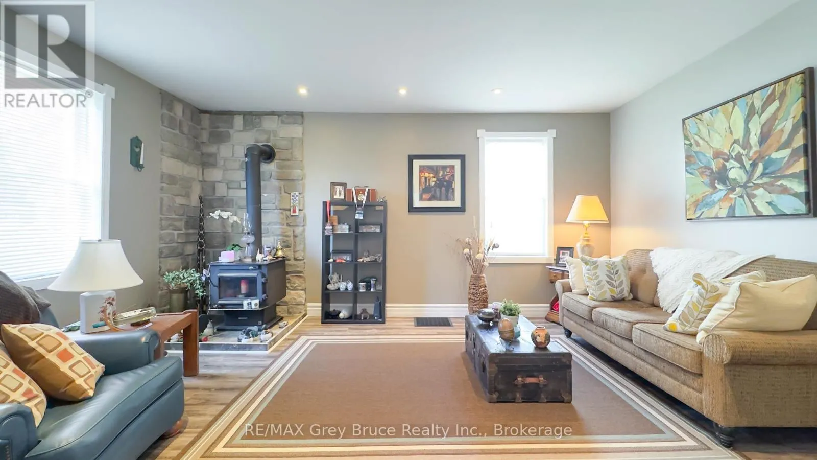 173 5TH AVENUE W
