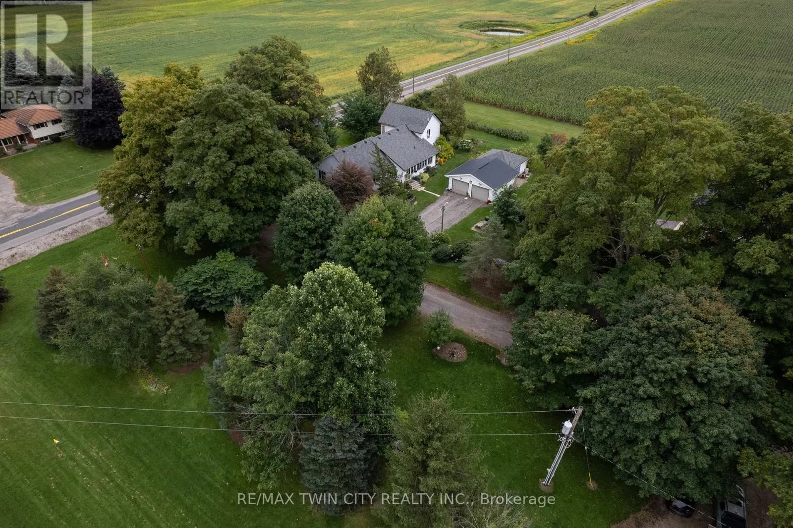 331 MIDDLE TOWNLINE ROAD