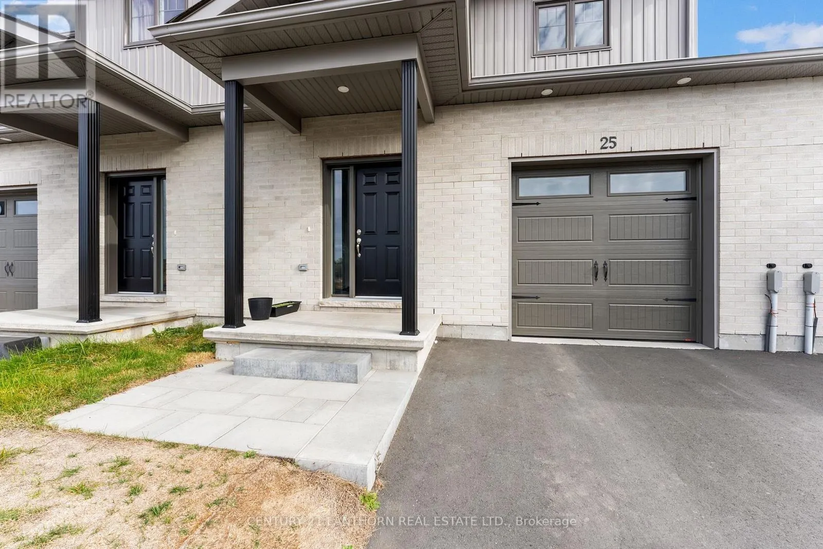 25 BEASLEY CRESCENT