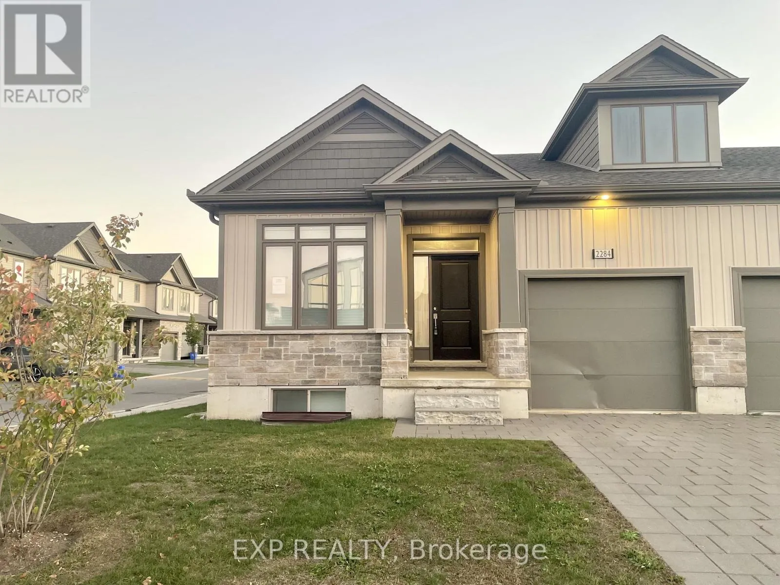 52 - 2284 EVANS BOULEVARD, #52