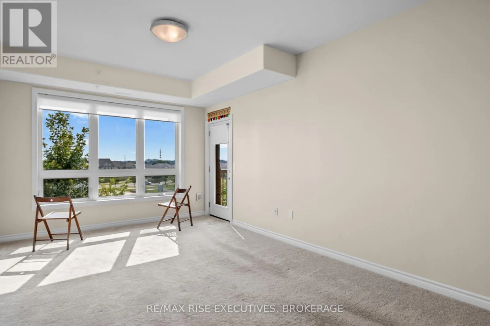 310 - 740 AUGUSTA DRIVE, #310