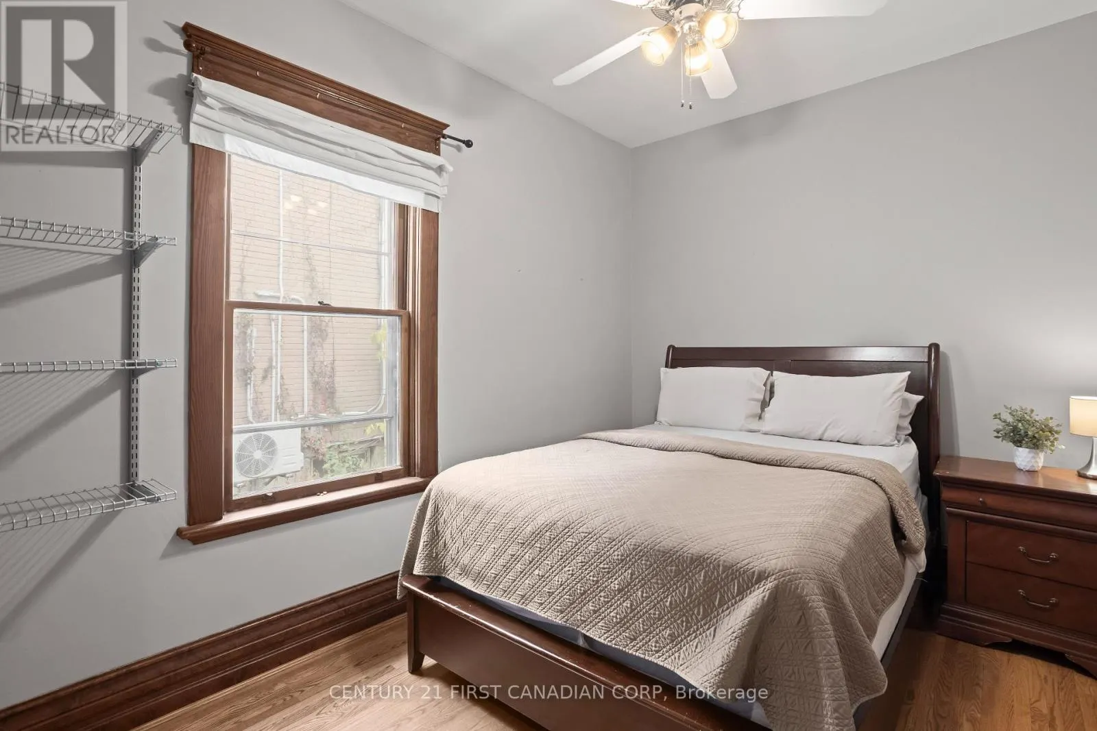 16 WOODWARD AVENUE