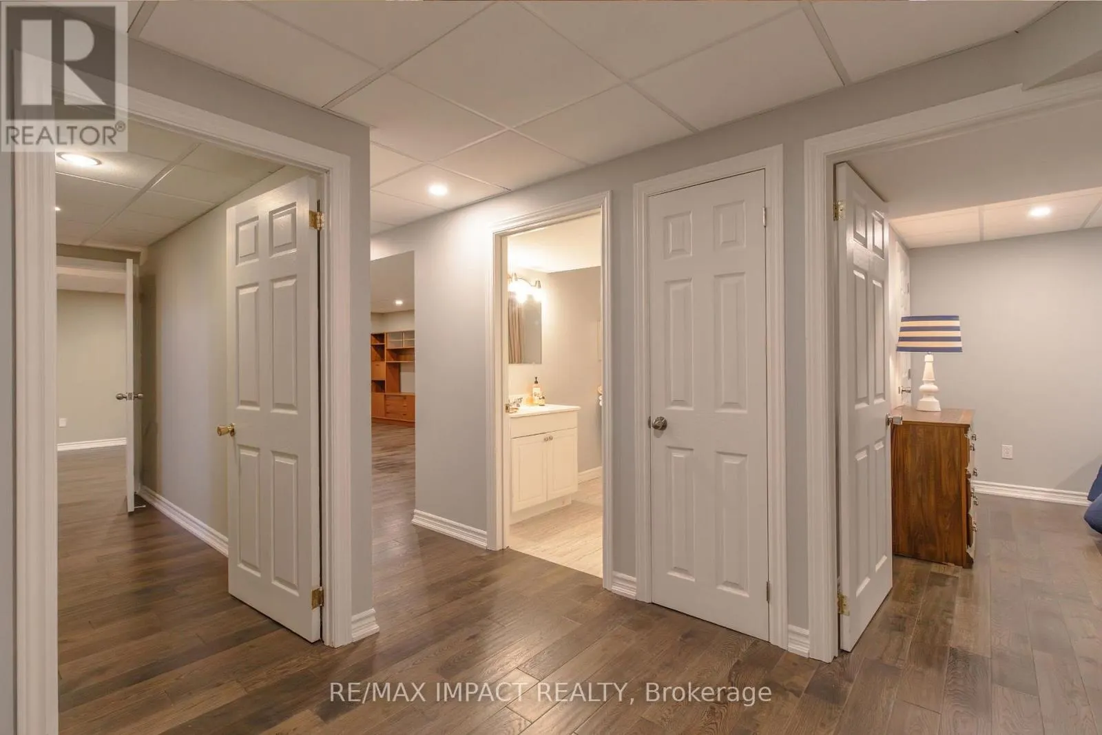 5176 KELLY ROAD