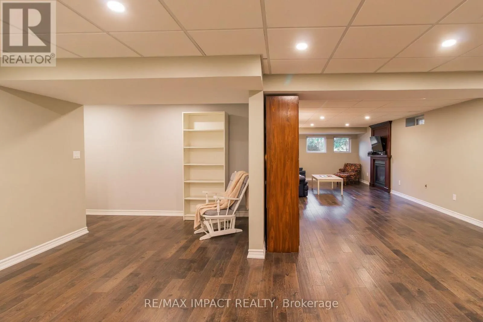 5176 KELLY ROAD
