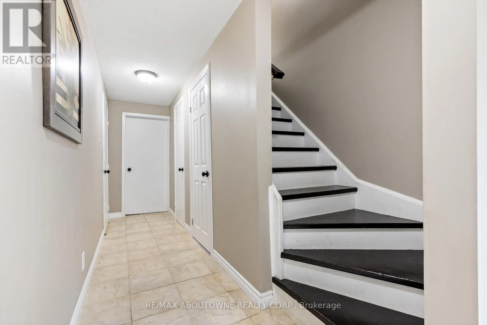 48 - 49 CEDARWOODS CRESCENT