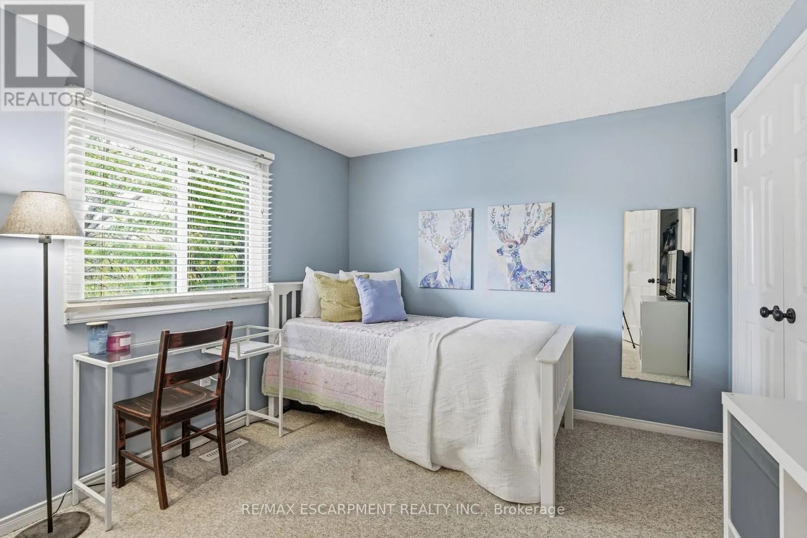 113 BRIAN BOULEVARD